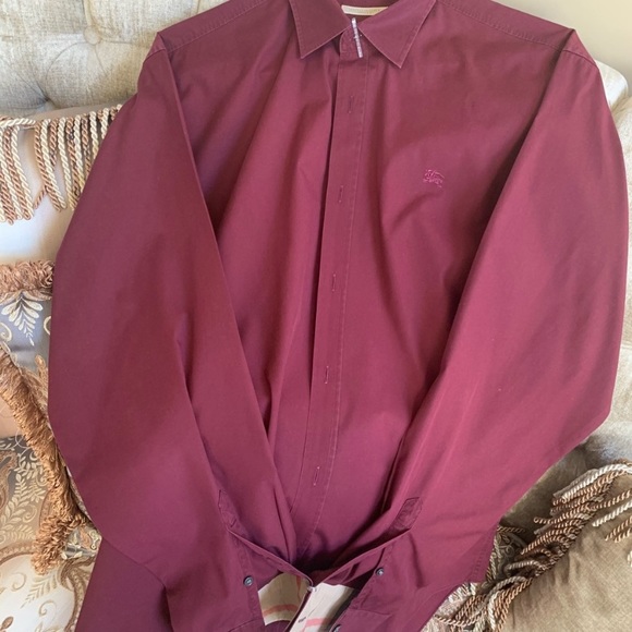 Burberry Men’s Oxford button up - Picture 7 of 7